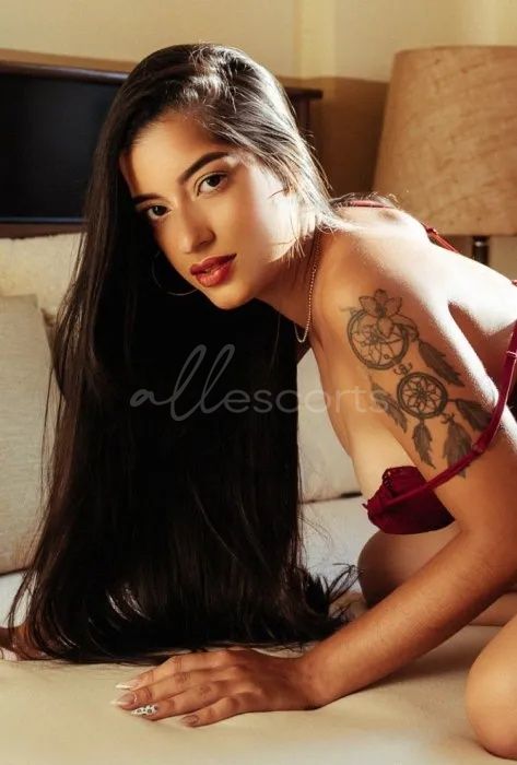 Hannia Hannia