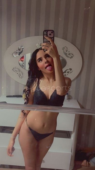 Rania Izmir