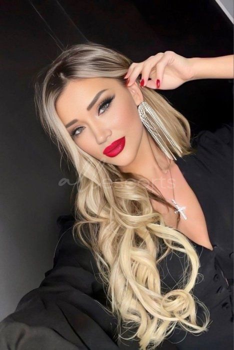 Vika Istanbul
