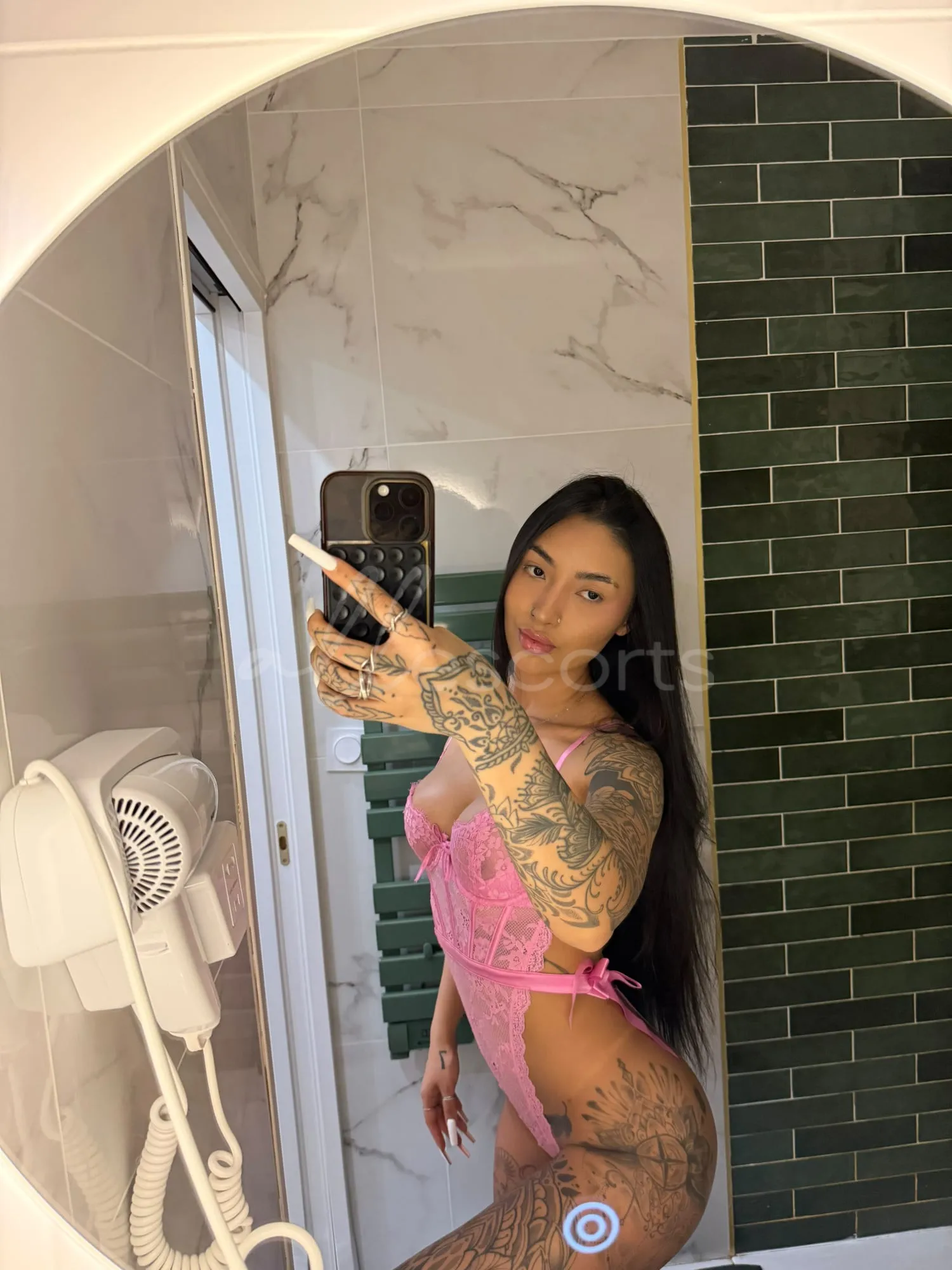 Mia photo