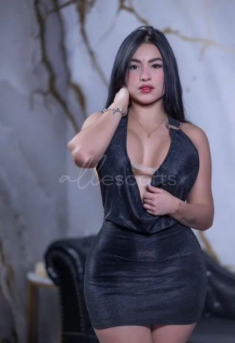 Angie Roma