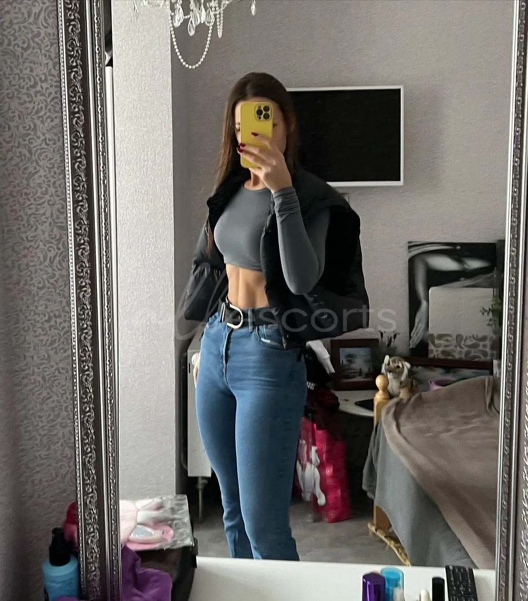 Ariane  photo