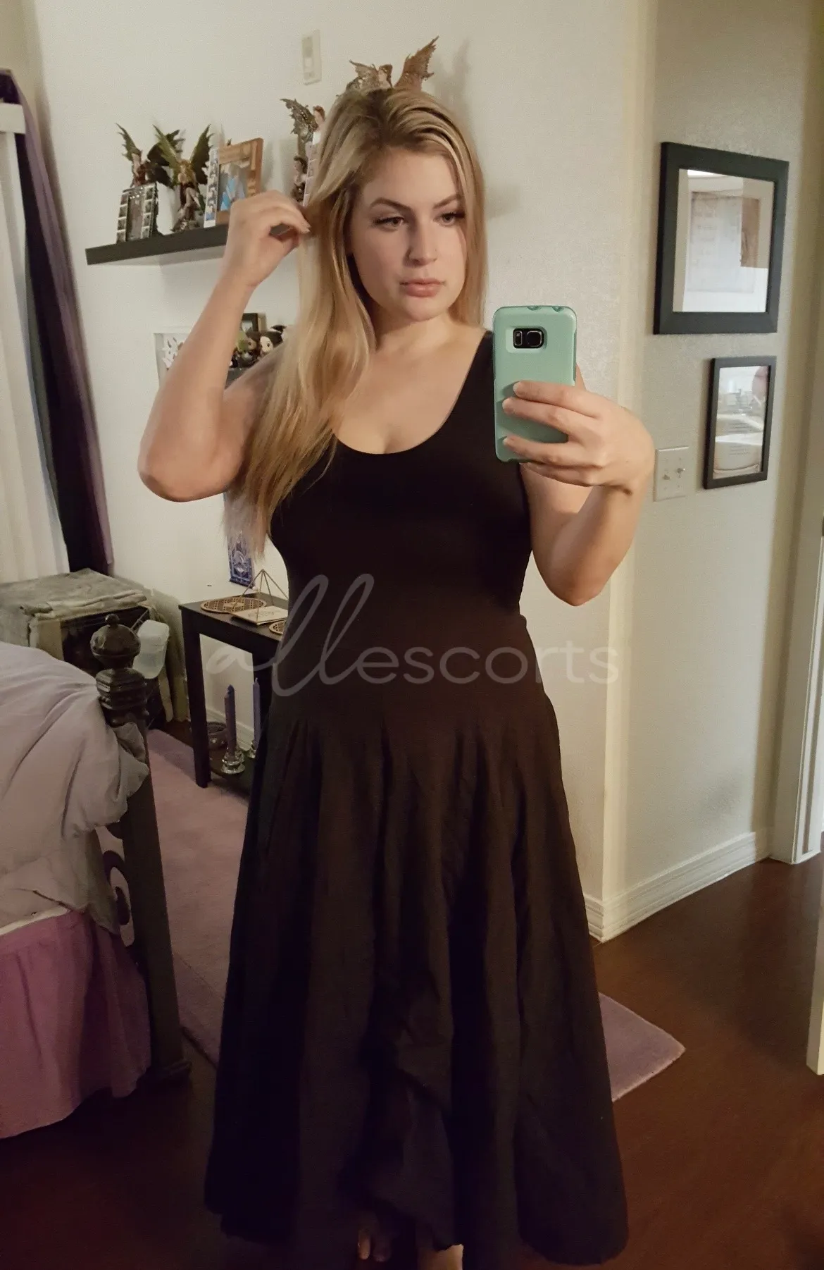 Isabella  photo