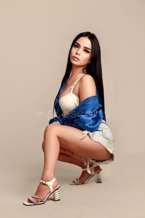 Elizabeth Elizabeth