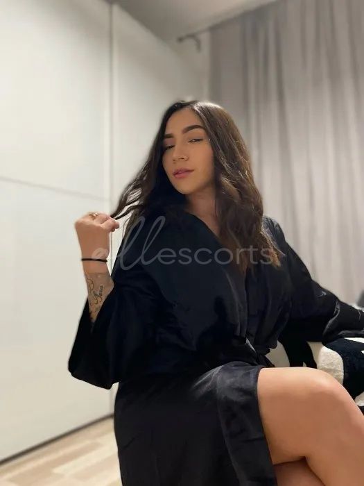 Luna Palermo