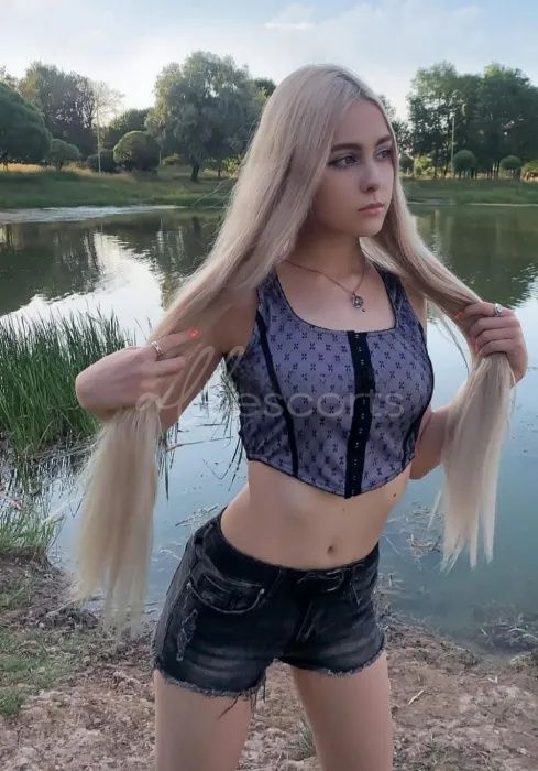 Nina Venezia