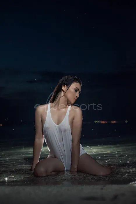 Alina Linz