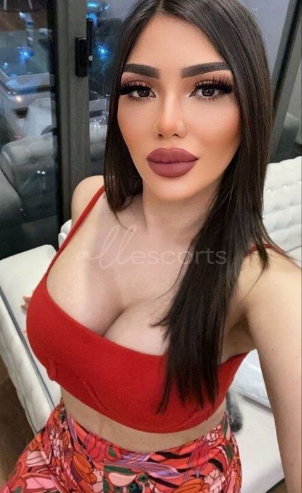 Melena Istanbul