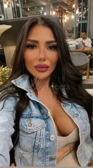 Melena Istanbul