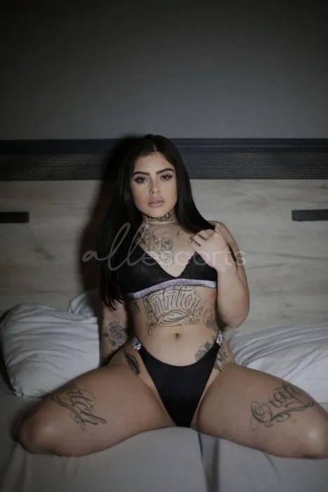 Alicia Dresden