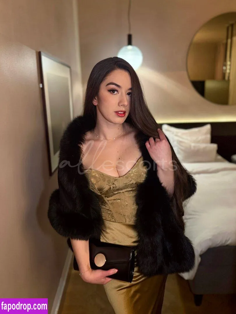Natalia photo