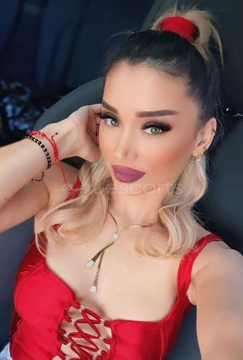 Vika Istanbul