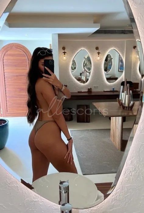 Bella Bella