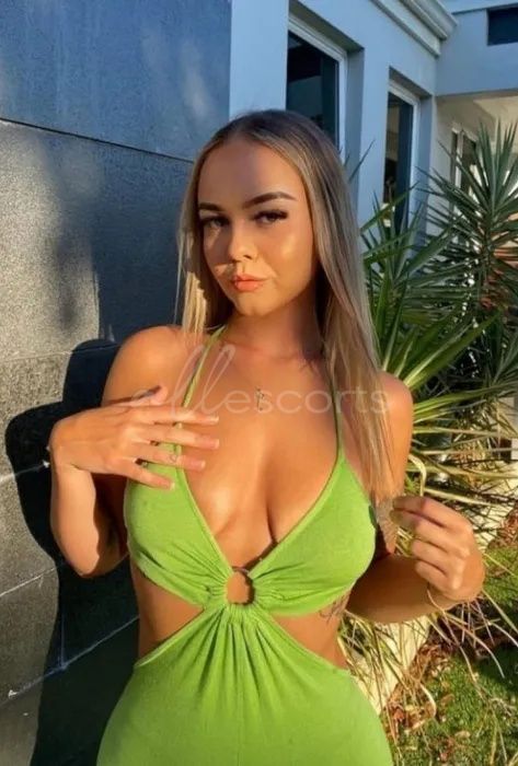 Elena Elena