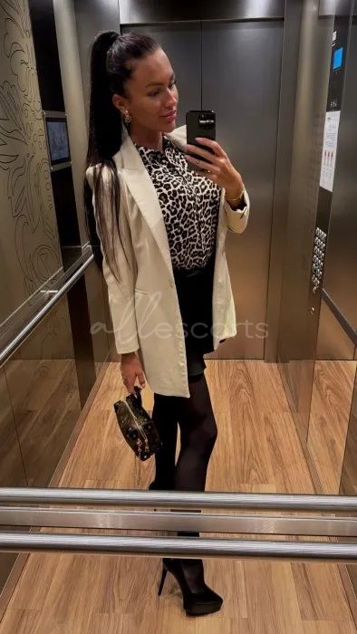 Khloe Innsbruck