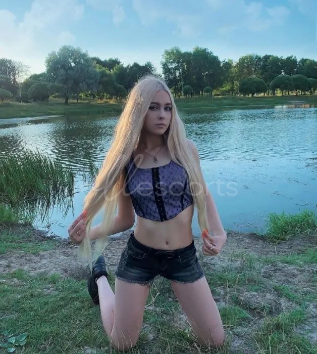 Nina Venezia