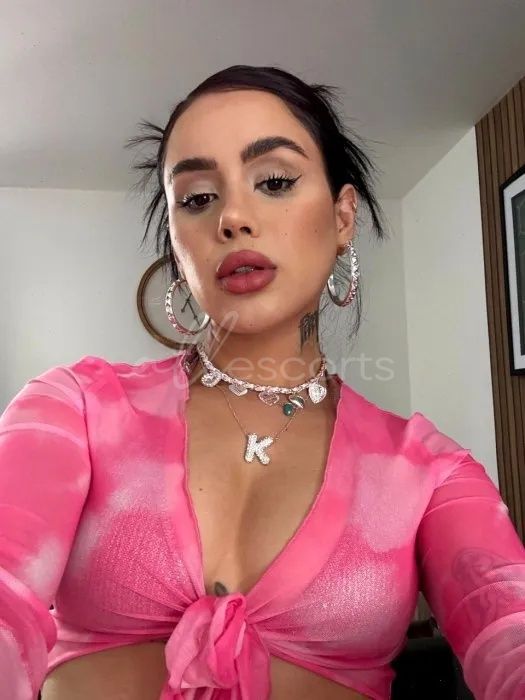 Talia London