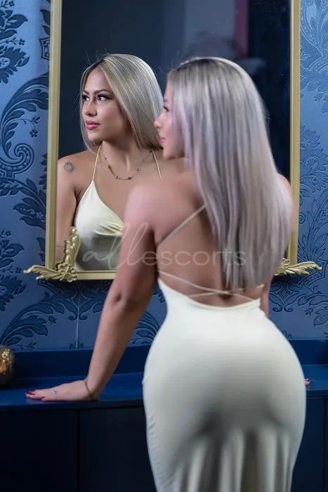 Dora Napoli