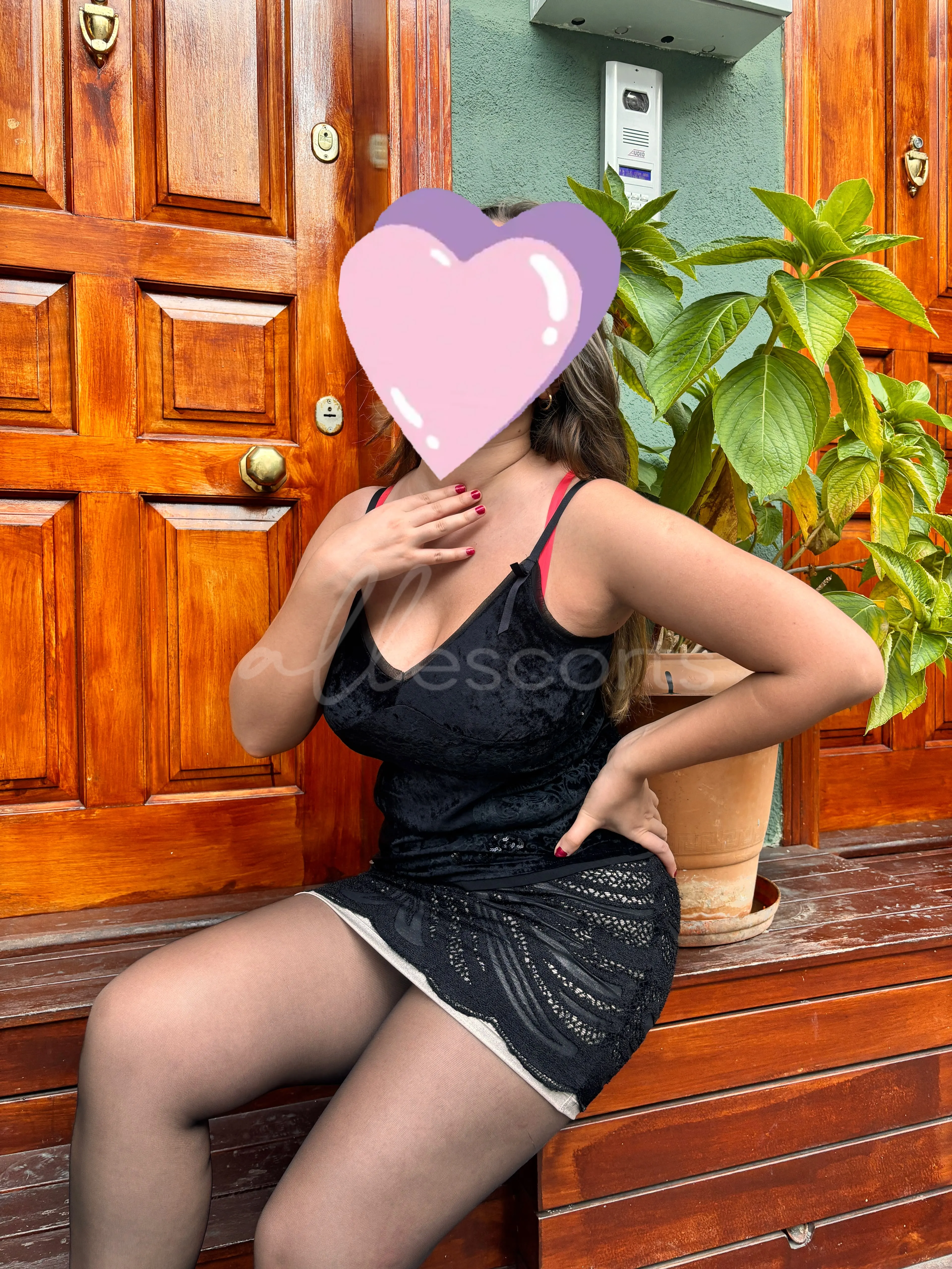 Nina photo