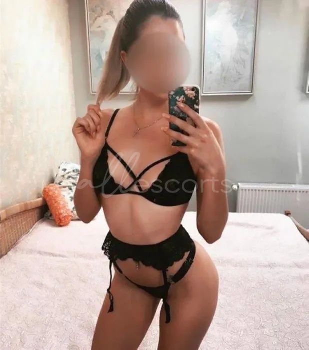 Ariana Torino