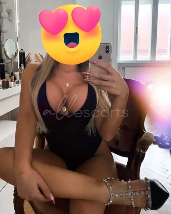 Chanel01